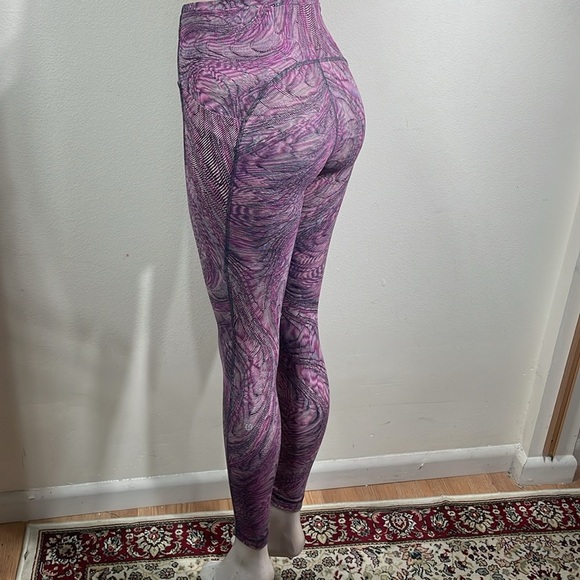Lululemon Swift Speed High Rise Pant - Multi-Dimensional Sonic Pink,Size 4 - Picture 6 of 12